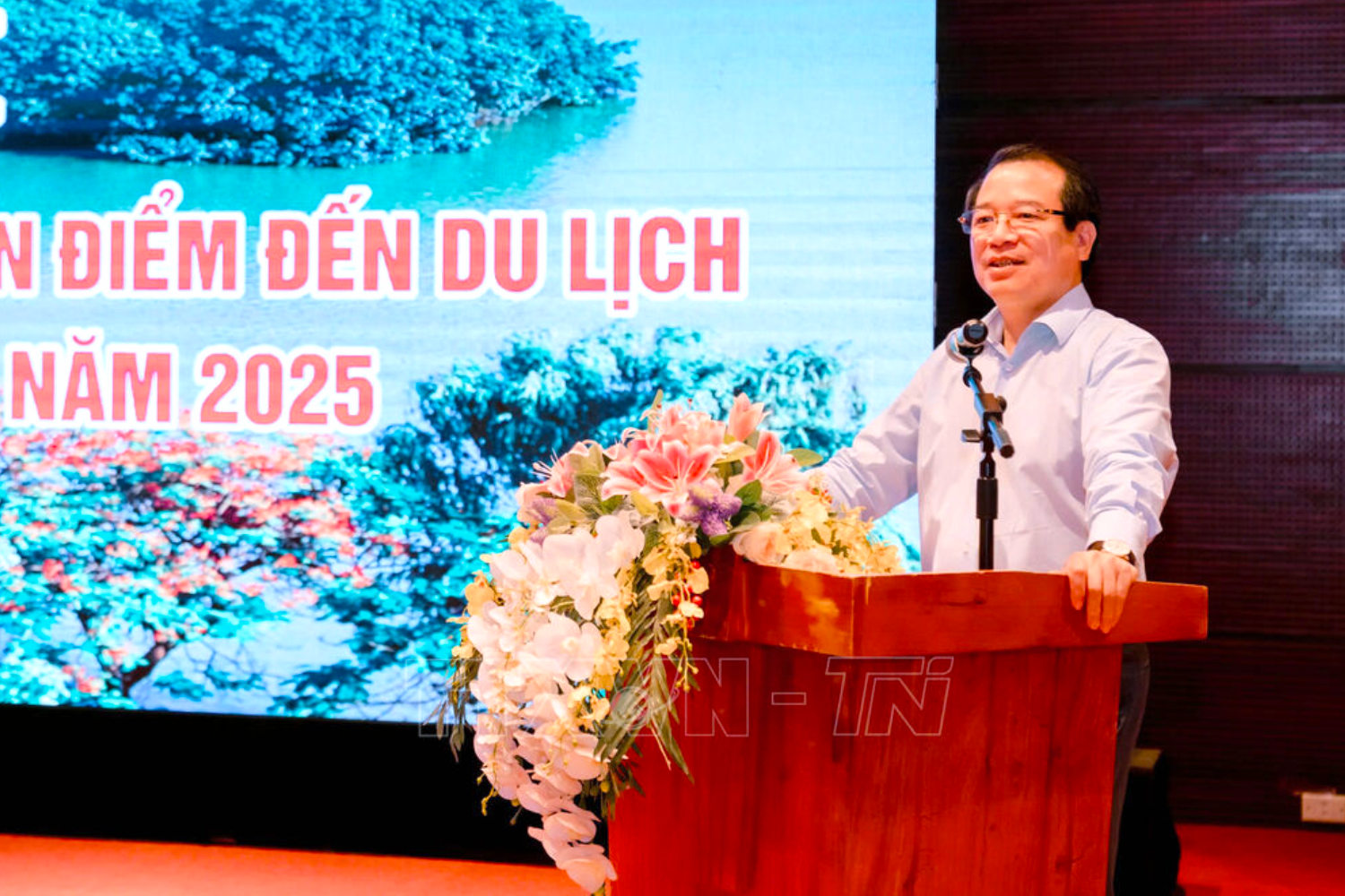 Ha-Noi-day-manh-cong-tac-quan-ly-va-xay-dung-diem-den-du-lich_vietiso.com