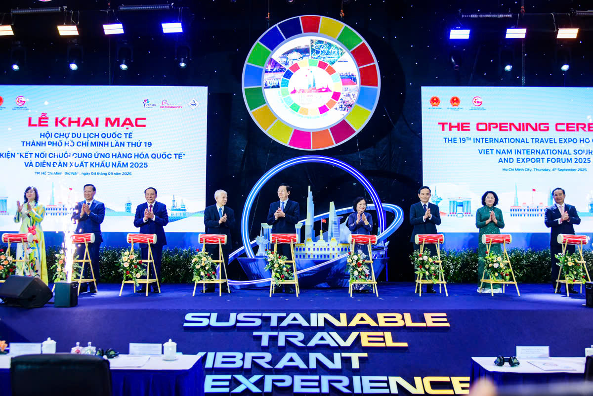 Khai mạc chuỗi sự kiện Hội chợ Du lịch quốc tế Thành phố Hồ Chí Minh 2025