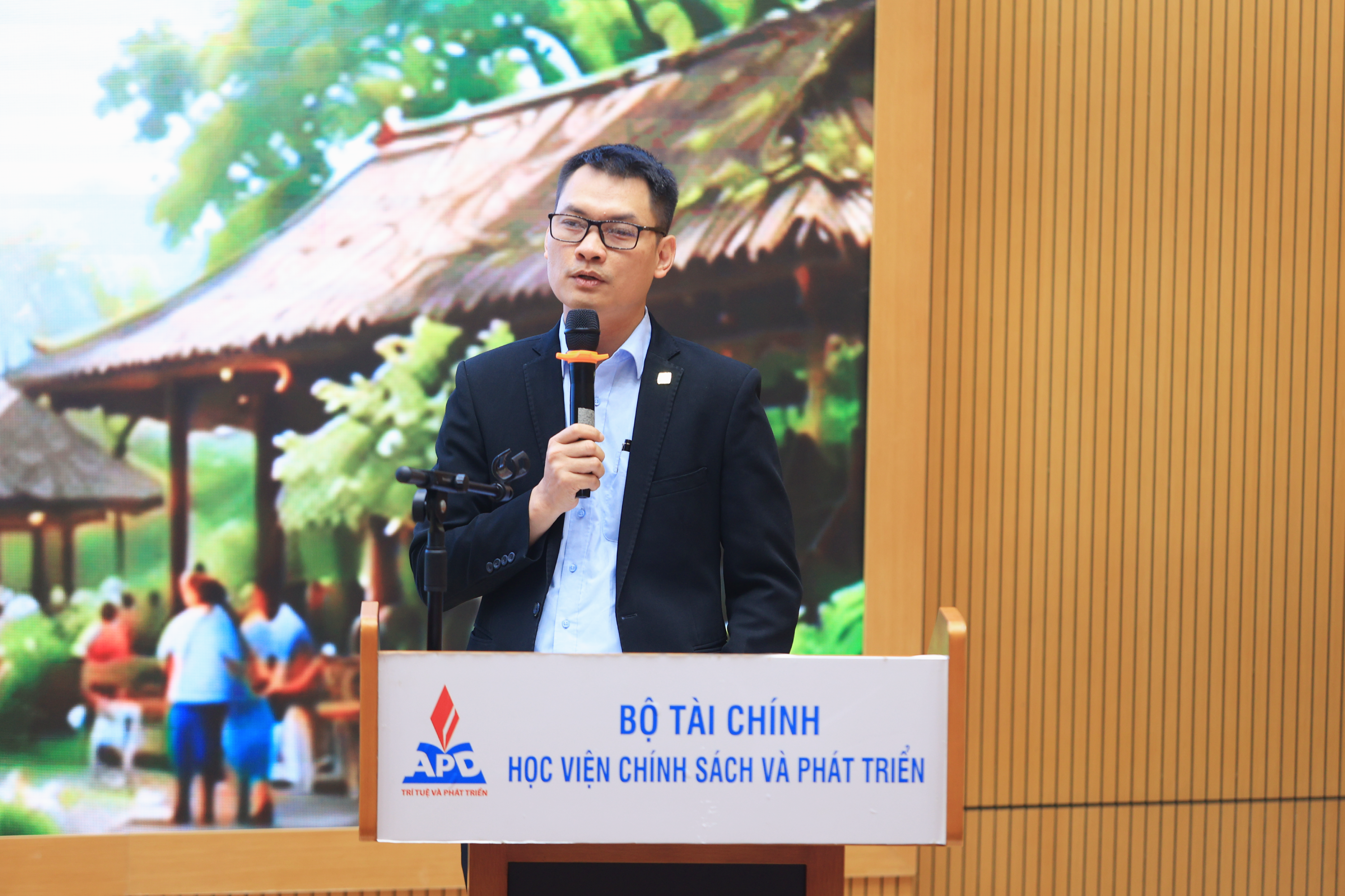 Hội thảo khoa học quốc gia: Tích hợp chuỗi giá trị nông nghiệp trong phát triển du lịch nông thôn bền vững Hoi-thao-khoa-hoc-quoc-gia---Tich-hop-chuoi-gia-tri-nong-nghiep-trong-phat-trien-du-lich-nong-thon